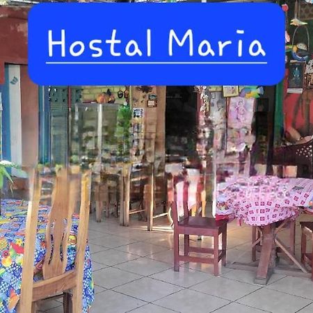 Hostal Maria Rivas Exterior photo
