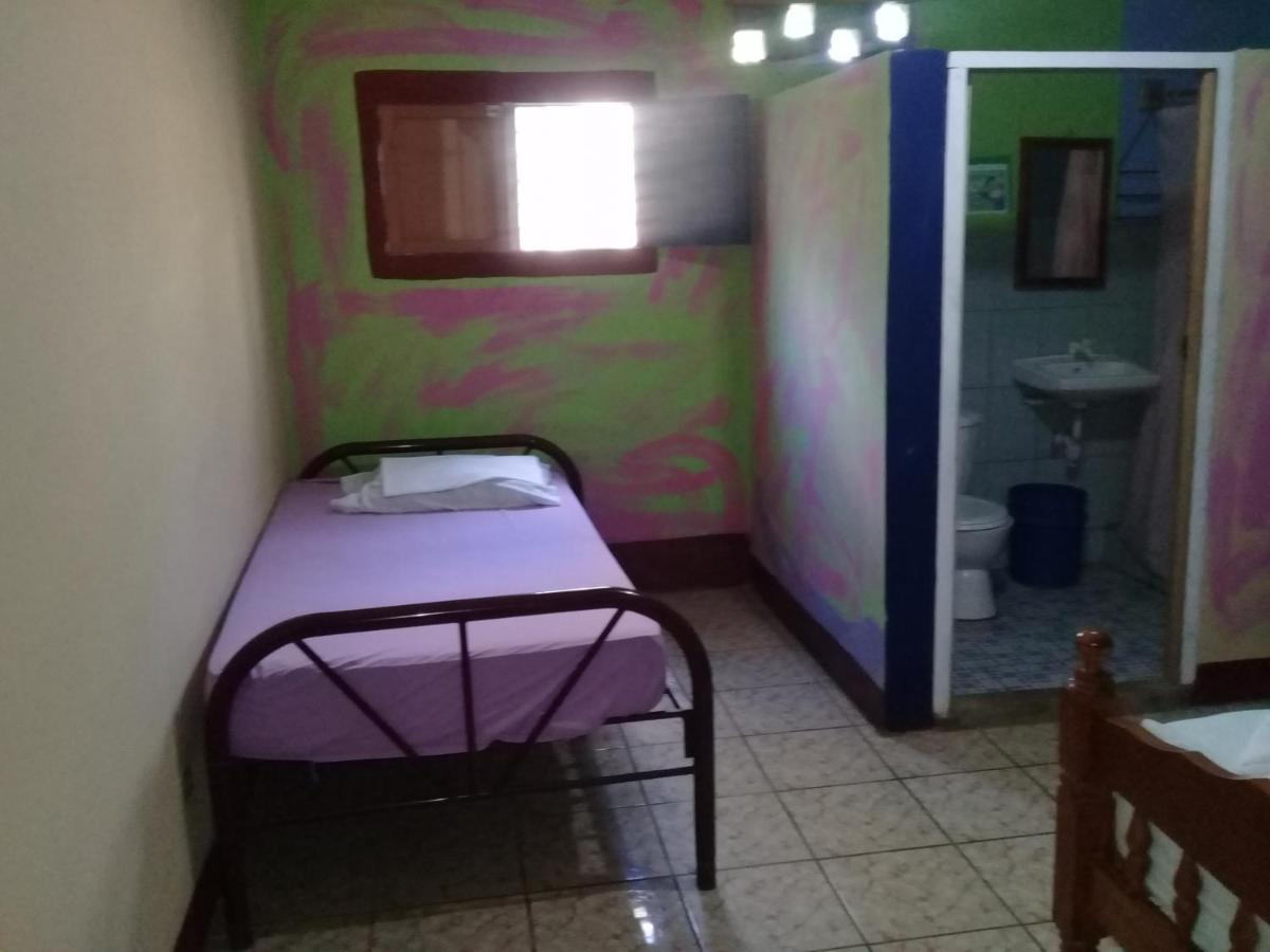 Hostal Maria Rivas Exterior photo