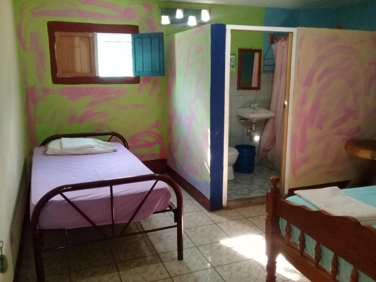Hostal Maria Rivas Exterior photo